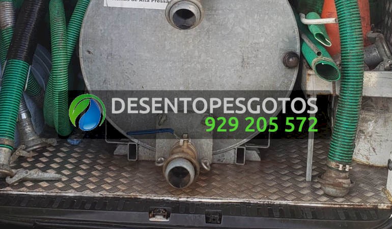 Limpeza de fossas em Paderne